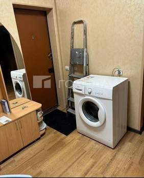 3-к квартира, вторичка, 60м2, 1/5 этаж