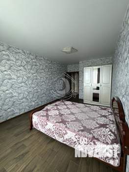 3-к квартира, вторичка, 58м2, 14/17 этаж
