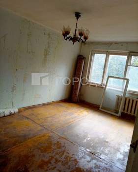 3-к квартира, вторичка, 61м2, 5/5 этаж