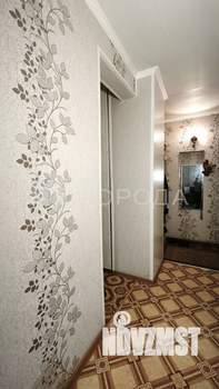 2-к квартира, вторичка, 55м2, 1/4 этаж