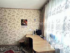 3-к квартира, вторичка, 60м2, 1/9 этаж