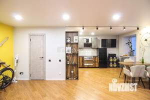 2-к квартира, вторичка, 64м2, 3/11 этаж