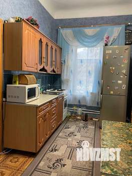 3-к квартира, вторичка, 63м2, 2/2 этаж