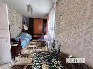 2-к квартира, вторичка, 42м2, 1/5 этаж