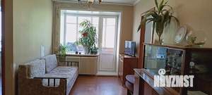 3-к квартира, вторичка, 54м2, 2/4 этаж