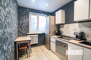 3-к квартира, вторичка, 63м2, 5/5 этаж