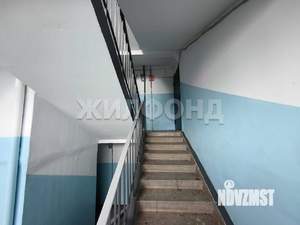 3-к квартира, вторичка, 65м2, 6/9 этаж