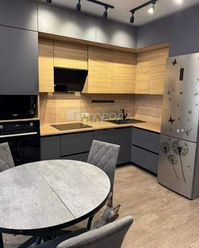 2-к квартира, вторичка, 61м2, 2/17 этаж
