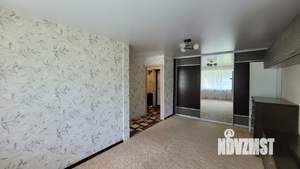 3-к квартира, вторичка, 43м2, 1/5 этаж