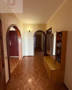 4-к квартира, вторичка, 82м2, 7/9 этаж