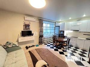 2-к квартира, вторичка, 50м2, 1/9 этаж