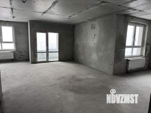3-к квартира, вторичка, 70м2, 23/25 этаж