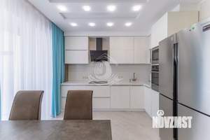 4-к квартира, вторичка, 137м2, 11/15 этаж