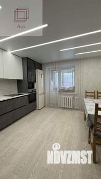 4-к квартира, вторичка, 98м2, 3/10 этаж