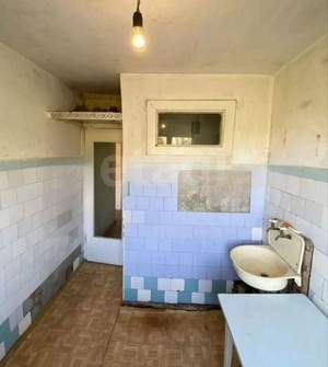 3-к квартира, вторичка, 61м2, 5/5 этаж