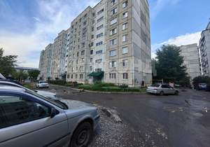 3-к квартира, вторичка, 65м2, 6/9 этаж