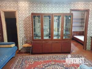 2-к квартира, вторичка, 43м2, 1/4 этаж