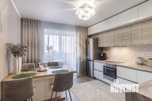3-к квартира, вторичка, 97м2, 6/17 этаж