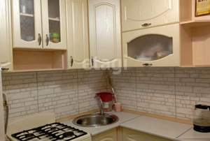 2-к квартира, вторичка, 43м2, 1/4 этаж