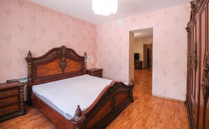 2-к квартира, вторичка, 63м2, 1/8 этаж