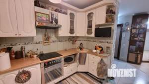 3-к квартира, вторичка, 68м2, 1/10 этаж