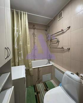 2-к квартира, вторичка, 45м2, 1/5 этаж