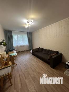 2-к квартира, вторичка, 45м2, 1/5 этаж
