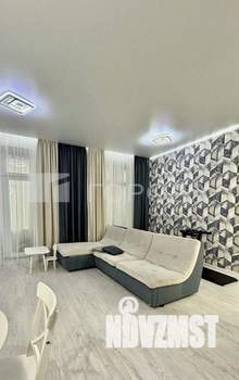 2-к квартира, вторичка, 68м2, 8/15 этаж