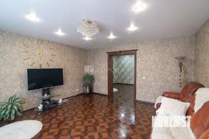 2-к квартира, вторичка, 68м2, 9/10 этаж