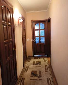 3-к квартира, вторичка, 70м2, 2/10 этаж