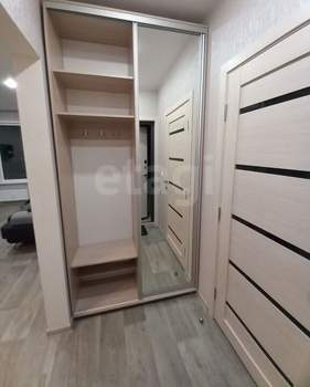 Студия квартира, вторичка, 28м2, 15/18 этаж