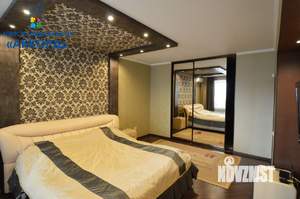 3-к квартира, вторичка, 140м2, 3/10 этаж