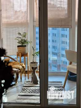 2-к квартира, вторичка, 52м2, 10/16 этаж