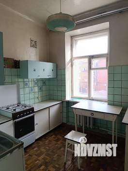 3-к квартира, вторичка, 77м2, 3/5 этаж