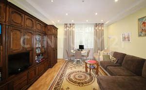 3-к квартира, вторичка, 82м2, 2/5 этаж