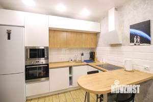 2-к квартира, вторичка, 42м2, 13/16 этаж