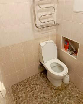 2-к квартира, вторичка, 50м2, 1/9 этаж