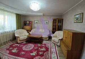 3-к квартира, вторичка, 70м2, 1/6 этаж