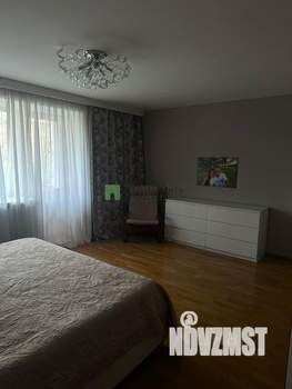 3-к квартира, вторичка, 113м2, 2/6 этаж