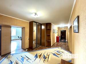 4-к квартира, вторичка, 115м2, 7/10 этаж