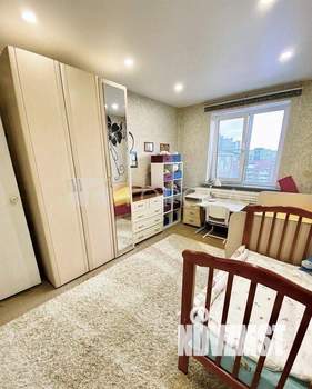 3-к квартира, вторичка, 62м2, 10/10 этаж