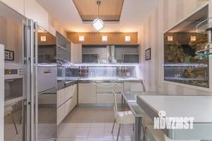 3-к квартира, вторичка, 105м2, 3/16 этаж