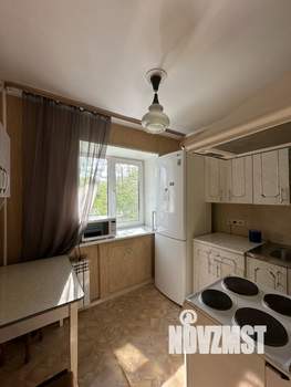 2-к квартира, вторичка, 42м2, 2/5 этаж