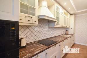 3-к квартира, вторичка, 93м2, 9/10 этаж