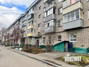 3-к квартира, вторичка, 63м2, 3/5 этаж