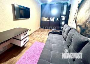 2-к квартира, вторичка, 40м2, 1/9 этаж