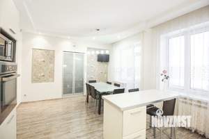 4-к квартира, вторичка, 140м2, 2/3 этаж