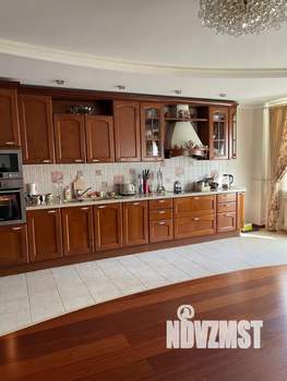 3-к квартира, вторичка, 160м2, 7/9 этаж