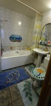 4-к квартира, вторичка, 76м2, 2/9 этаж