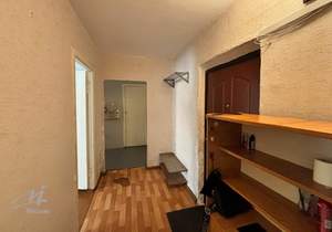 2-к квартира, вторичка, 50м2, 1/9 этаж